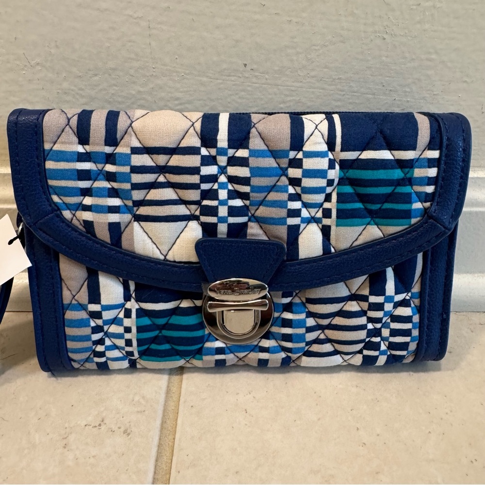 NWT Vera Bradley Ultimate Wristlet - Santiago Woven Signature Cotton